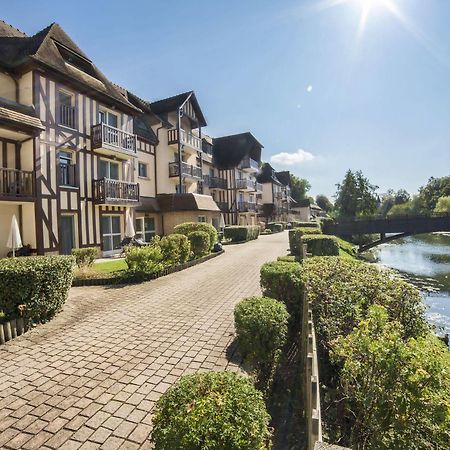 Karma Manoir Des Deux Amants Aparthotel Connelles Luaran gambar